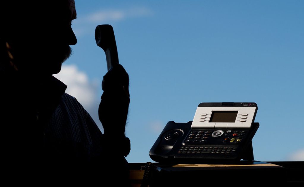 Kriminelle geben sich am Telefon als Polizisten aus: Die Polizei warnt vor Trickbetrügern