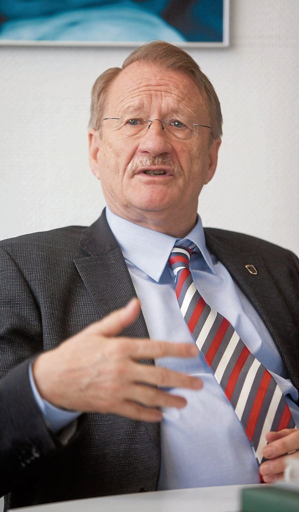 Ex-Landtagsvizepräsident plädiert für Versorgungswerk wie in NRW - Vorsitzender des NSU-Ausschusses warnt vor neuer rechter Gewalt: „Keine einfache Rückkehr zu Pensionsregelung“