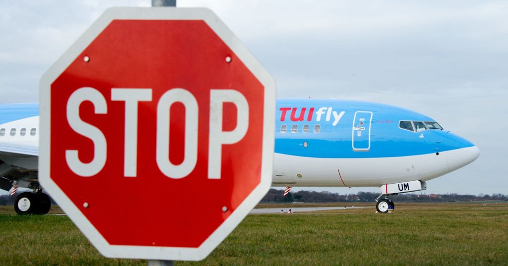 Airline kündigt ab Sonntag normalen Betrieb an: Tuifly-Flüge: Besserung am Sonntag erwartet