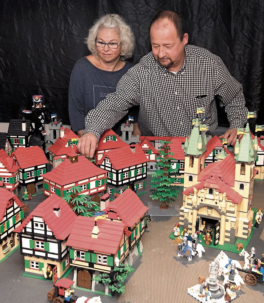 NÜRTINGEN:  Faszinierende Bauwerke in der Lego-Ausstellung im Stadtmuseum: Eine ganze Welt aus Klötzchen