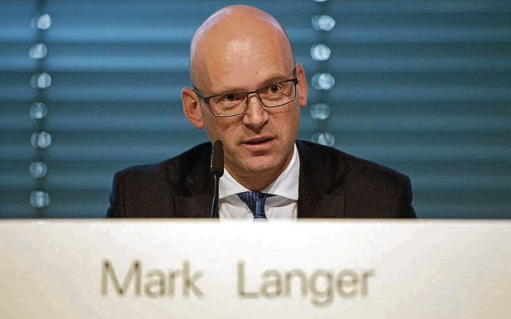 Der bisherige Finanzvorstand Mark Langer soll den aus dem Tritt geratenen Konzern führen und der Marke neues Leben einhauchen: Hugo Boss mit neuem Boss
