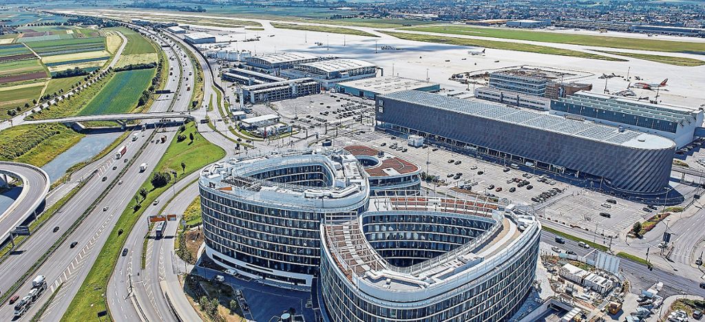 Ryanair soll weitere Ziele von der Landeshauptstadt aus anfliegen: Flughafen mit Passagierrekord