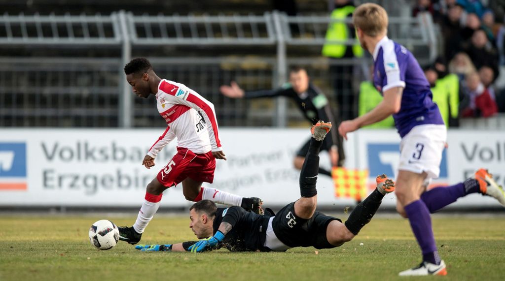 Dennoch Mängel in der Defensive und im Passspiel: VfB stürmt mit 4:0-Sieg an die Tabellenspitze