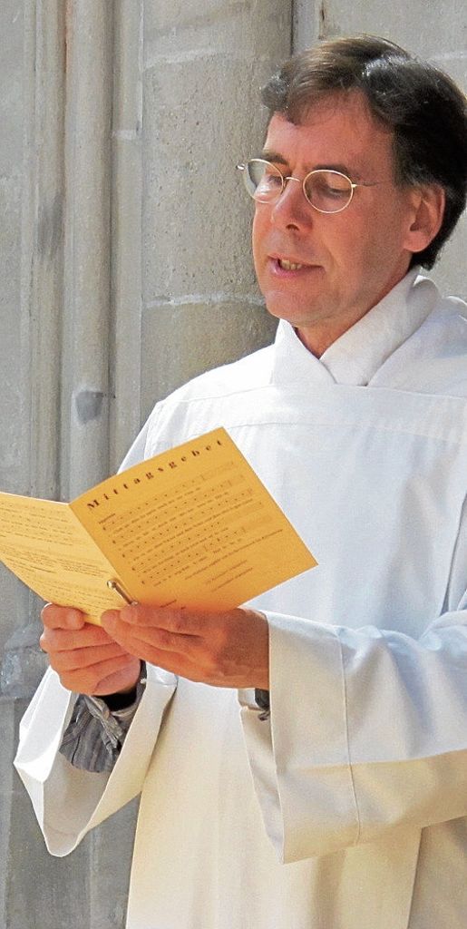 ESSLINGEN: Seit zehn Jahren leitet Wolfgang Kutter ehrenamtlich das Mittagsgebet im Kloster für die Stadt: Zurück zur Tradition der Mönche