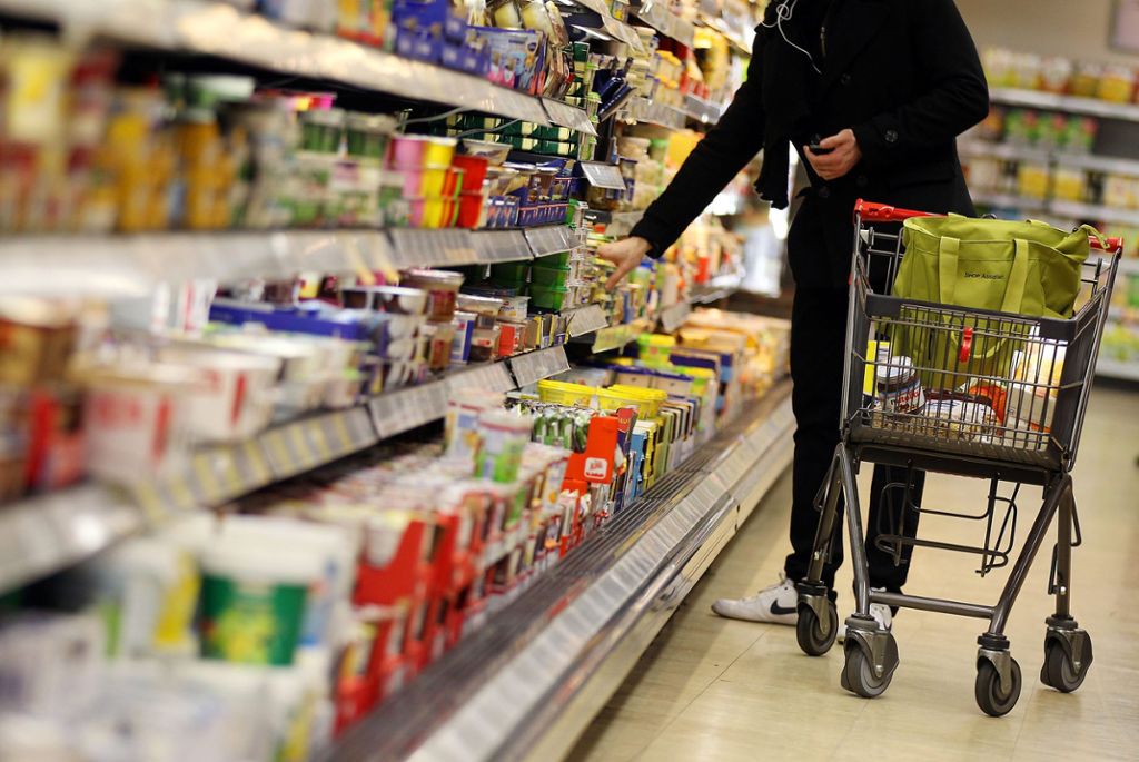 Verbraucherschützer prangern irreführende Produkte im Supermarkt an, und die Rechtslage lässt viel Spielraum für Täuschungen.: Dein Essen lügt