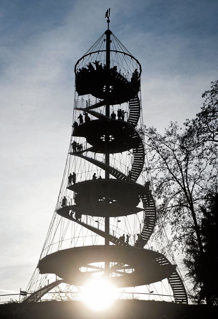 Vor 15 Jahren wurde der Killesbergturm im Höhenpark eingeweiht: Meisterwerk der Ingenieurskunst