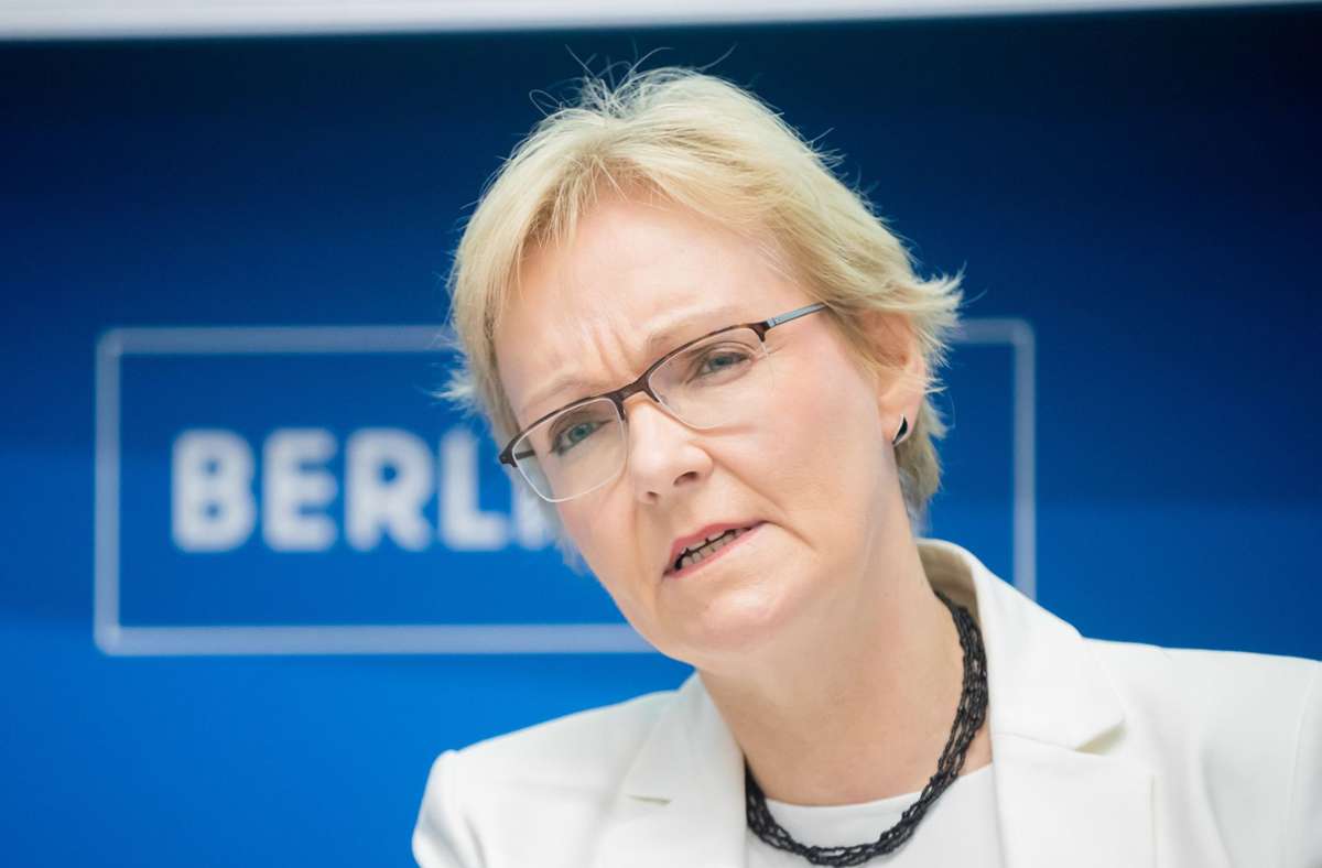 Nach Pannen bei Wahl: Berliner Landeswahlleiterin will Amt abgeben
