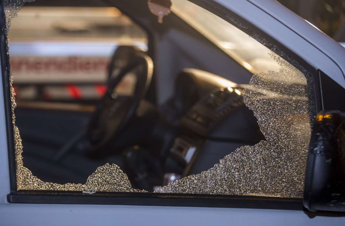 Festnahme in Stuttgart: Wieder Autos in Parkhäusern geplündert – Polizei fasst zwei  Verdächtige