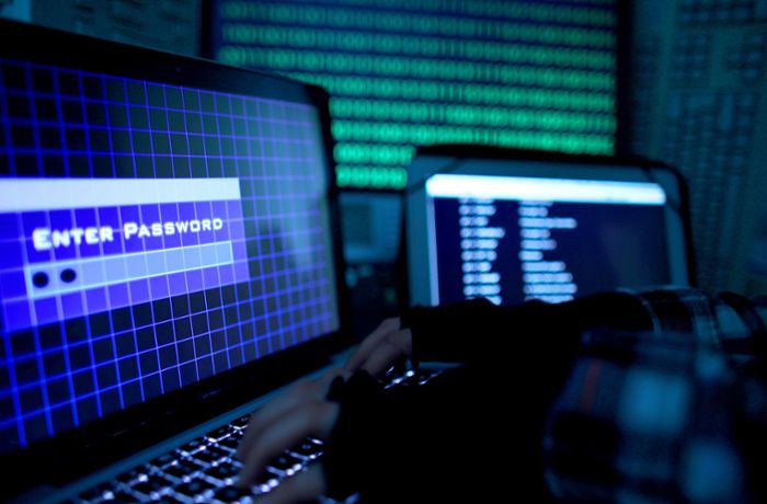 Angriffe auf Polizei und Firmen: „Wir sprechen von einem Cyberkrieg“