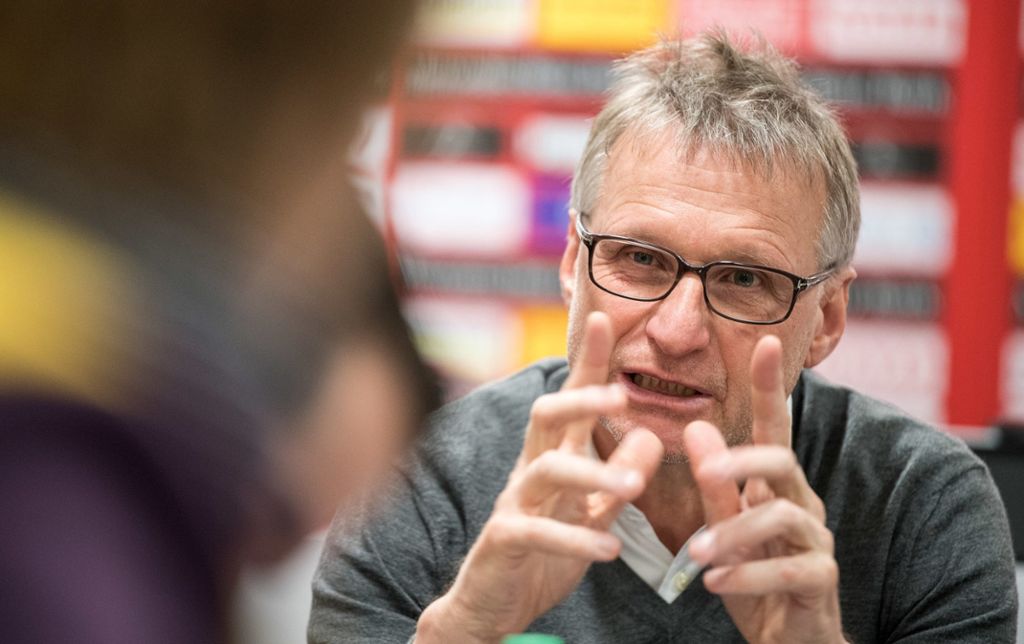 Der Vertrag lief ursprünglich bis 2021: VfB Stuttgart und Ex-Manager Reschke lösen Vertrag auf