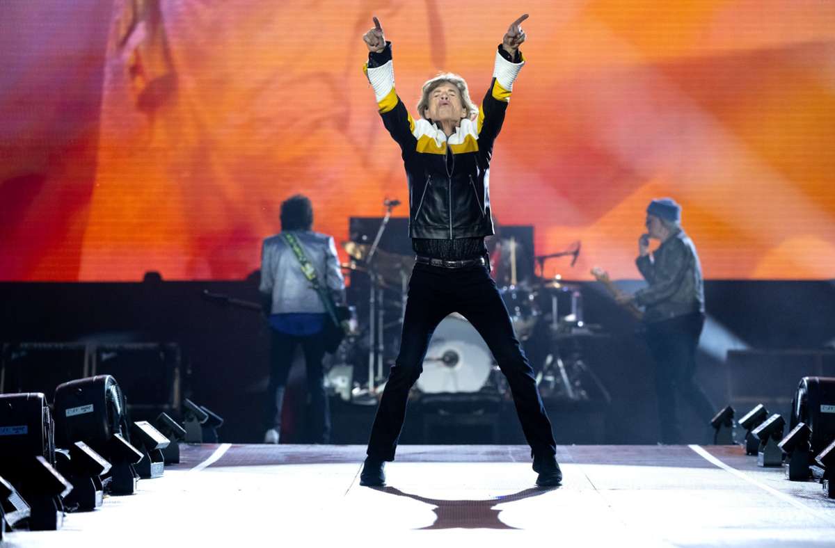 Singt alle mit! Mick Jagger mit den Rolling Stones am Pfingstsonntag im Münchner Olympiastadion