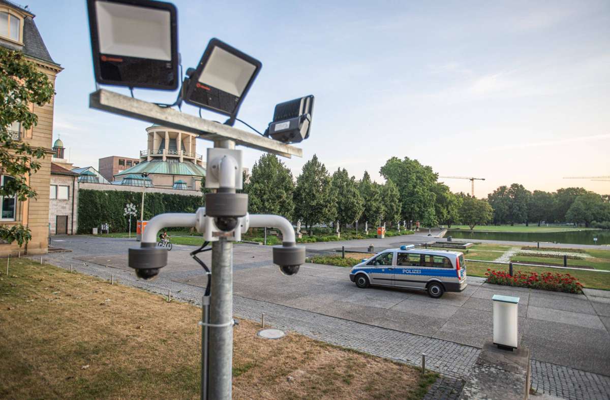 Überwachung am Neuen Schloss in Stuttgart: Kameras sollen Randalierer und Pinkler fernhalten