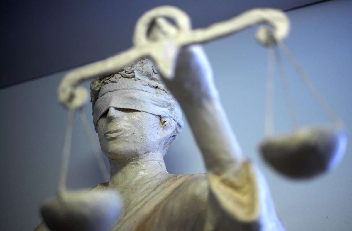 Prozess am Amtsgericht Esslingen: Mann gibt Frau heimlich Abtreibungspillen