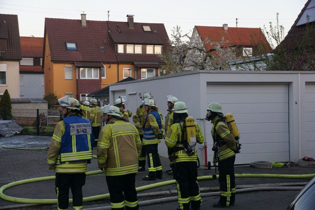 10.4.2017 In Nürtingen hat eine Lagerhalle gebrannt