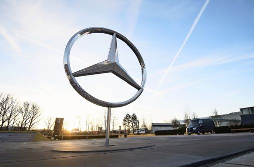Daimler und der Diesel: Viele Modell haben auf der Straße mehr Schadstoffe ausgestoßen als im Labor – doch dem lag keine betrügerische Programmierung zugrunde. Foto: picture alliance/Sebastian Gollnow