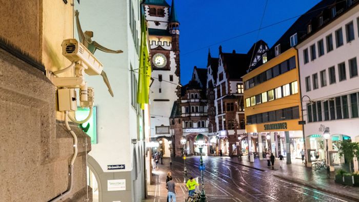 Freiburg schaltet am Freitag Kameras an  Partymeile ein