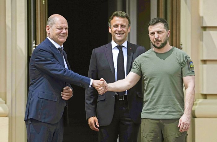 Wolodymyr Selenskyj: Scholz und Macron treffen ukrainischen Präsidenten in Paris