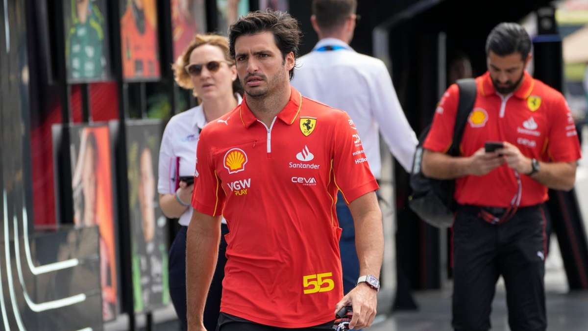 Formel 1: Blinddarm entzündet: Zwangspause für Ferrari-Pilot Sainz