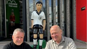 Fußball-EM 2024 in Stuttgart: Was die   Chefs des Familienunternehmens Tipp-Kick motiviert