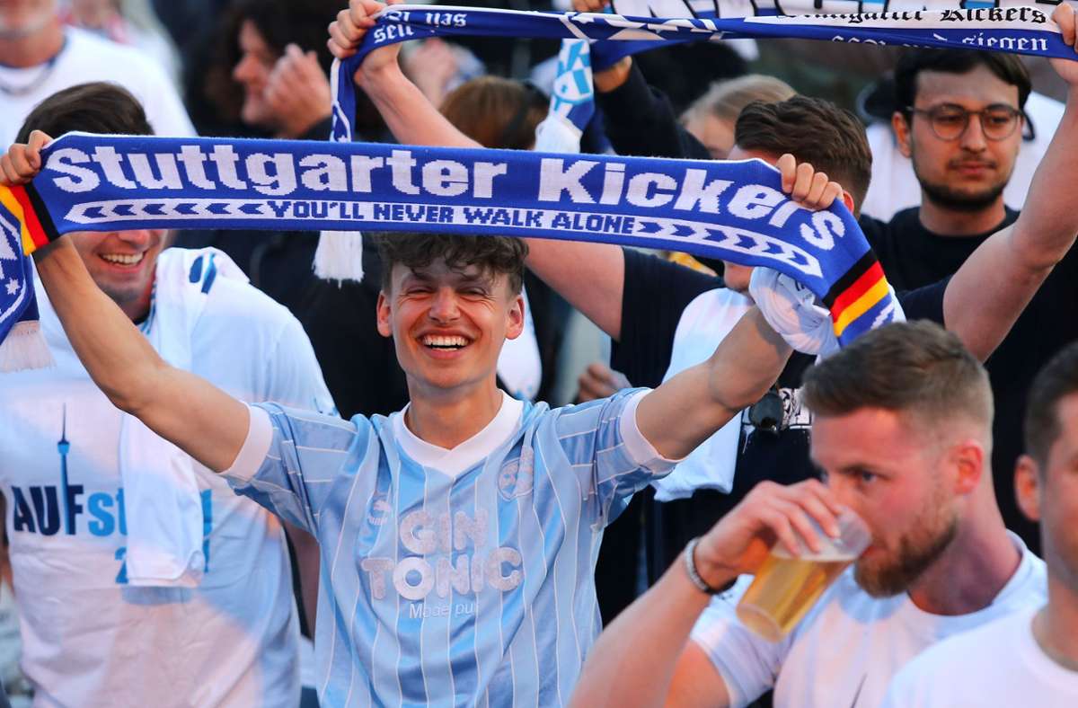 Fußball-Podcast „Zeigler&Köster“: „In Deutschland gibt es scheinbar Milliarden Kickers-Fans“