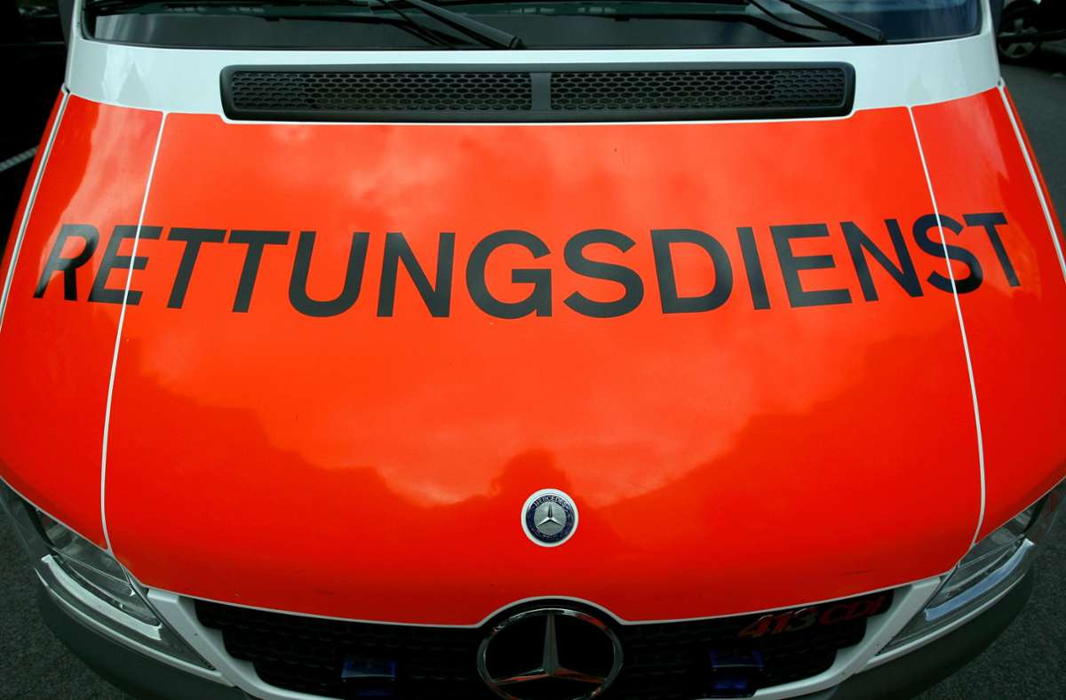 B 10 bei Plochingen: Ein Schwerverletzter nach Unfall