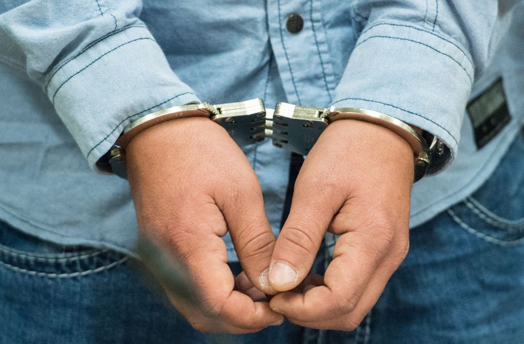Nach Neckartailfinger Bluttat: 18-Jähriger nach Messerangriff in Haft