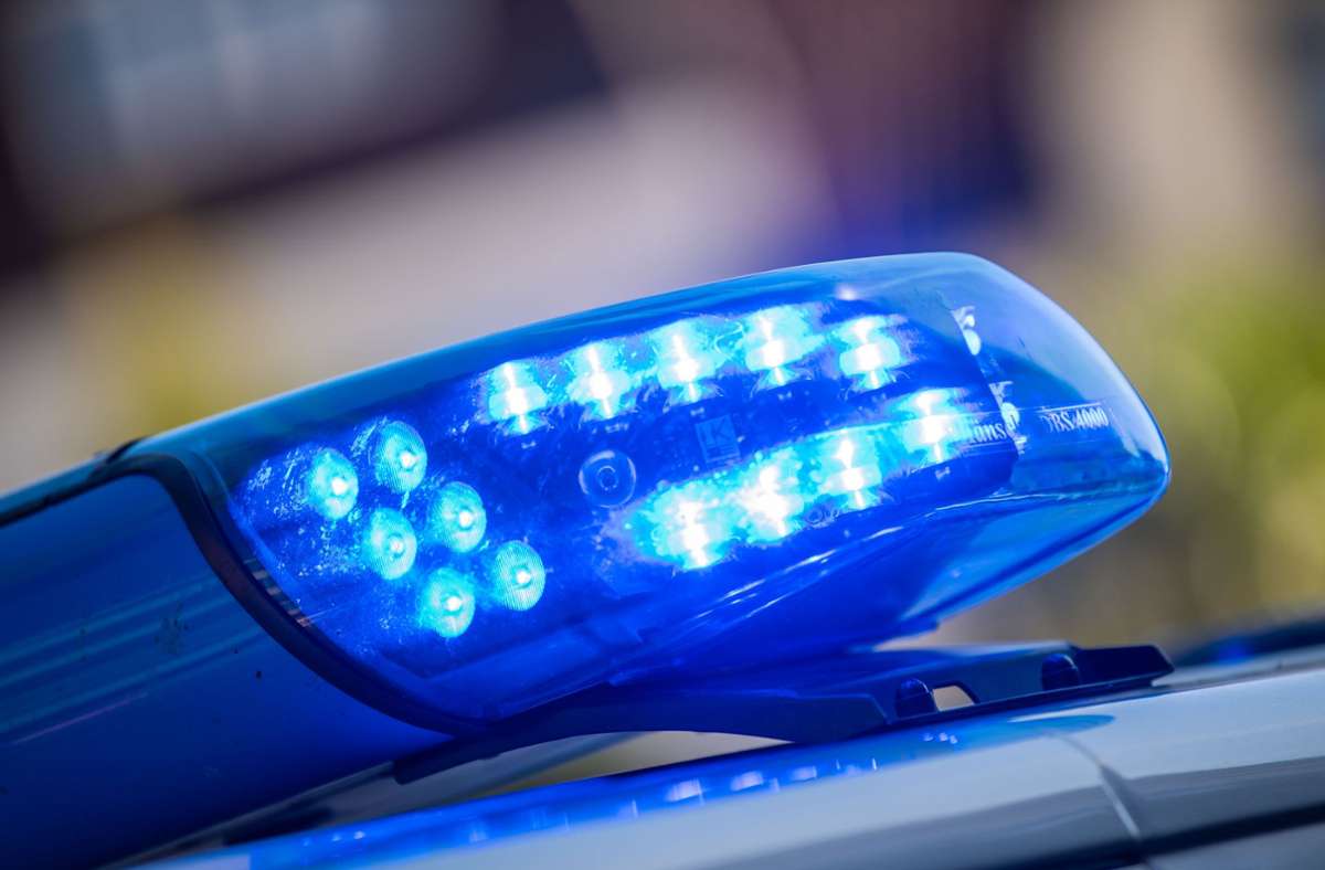 Kollision beim Überholen: 56-Jähriger stirbt bei Unfall in Ravensburg