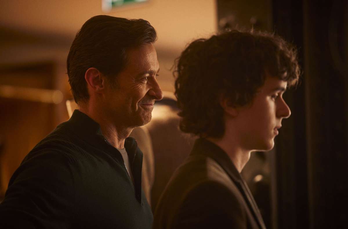 Wie umgehen mit der Krankheit? Hugh Jackman als Vater, Zen McGrath als Sohn in „The Son“. Foto: Leonine