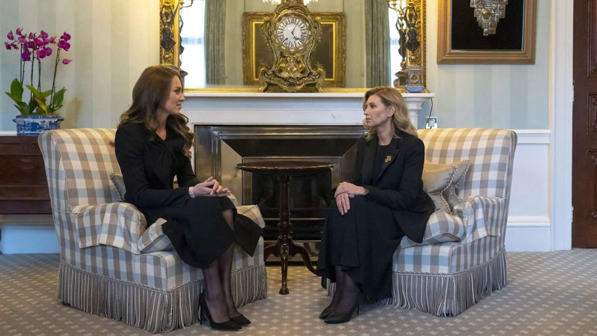 Besuch bei Prinzessin Kate: Olena Selenska vertritt ihr Land bei Queen-Trauerfeier