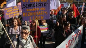 Von „Omas gegen rechts“ bis FFF – Tausende demonstrieren in der Stadt