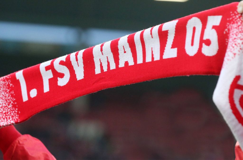 Zeichen gegen Rassismus: Mainz 05 rechnet nach rassistischen Aussagen mit Fan ab