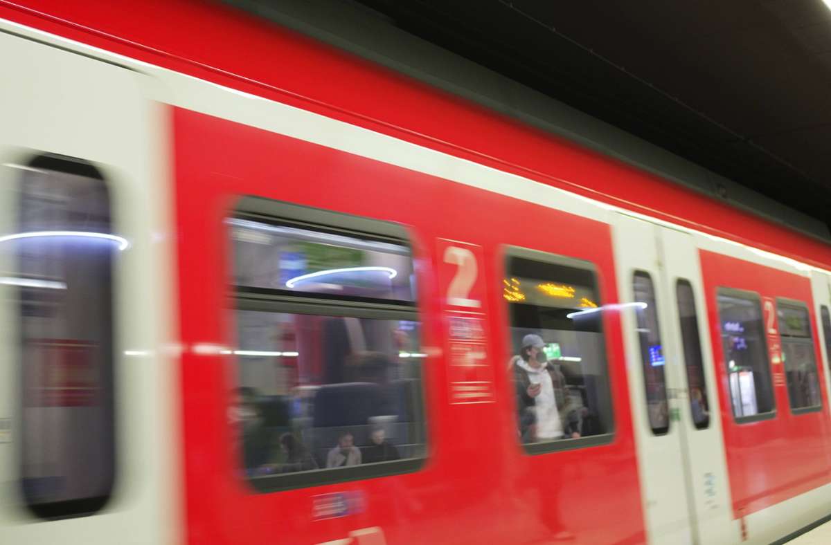Defekte Weichen stürzten den S-Bahn-Verkehr ins Chaos. (Archivbild) Foto: IMAGO/Michael Weber/IMAGO/Michael Weber IMAGEPOWER