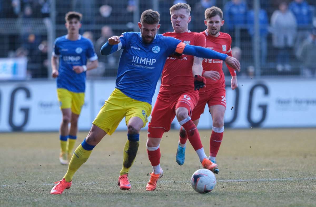 Stuttgarter Kickers gegen SGV Freiberg: So lief das Spiel der  Blauen