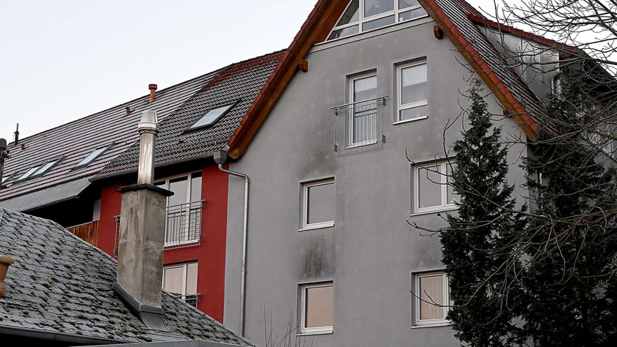 Prozess um Brandstiftung in Benningen: Den Nachbarn das Leben gerettet