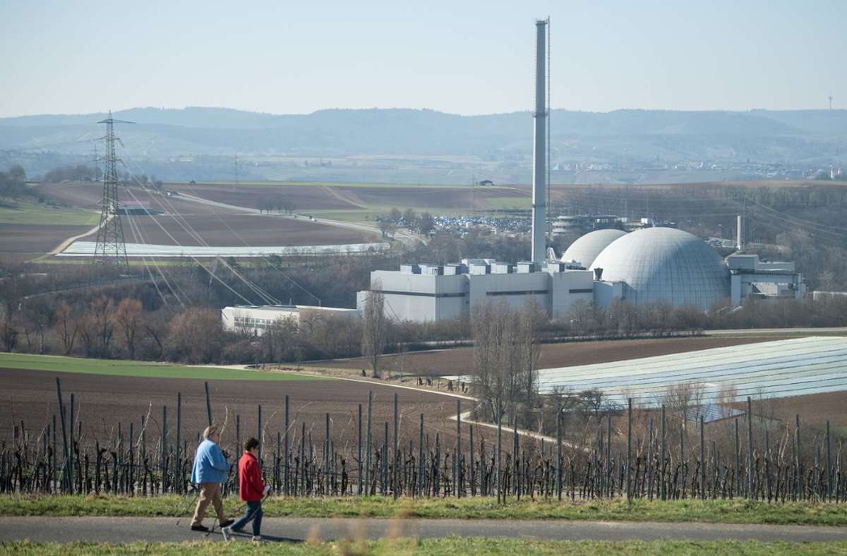 Abhängigkeit von russischem Gas: Oettinger will Kernkraftwerke länger am Netz lassen
