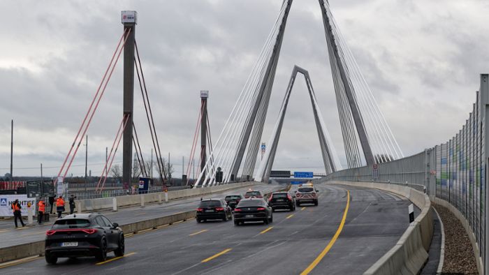 Neue A1-Rheinbrücke freigegeben