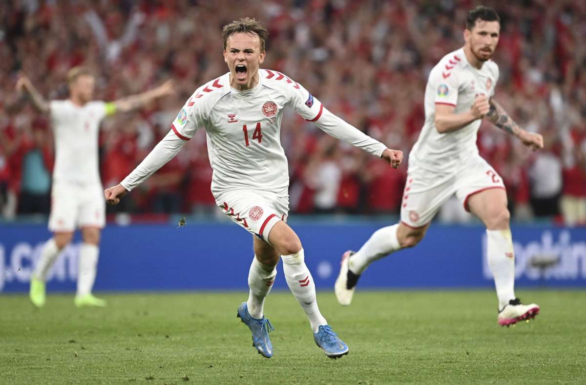 Dänemark-Spiel bei der EM 2021: ARD entschuldigt sich für emotionalen Reporter Tom Bartels
