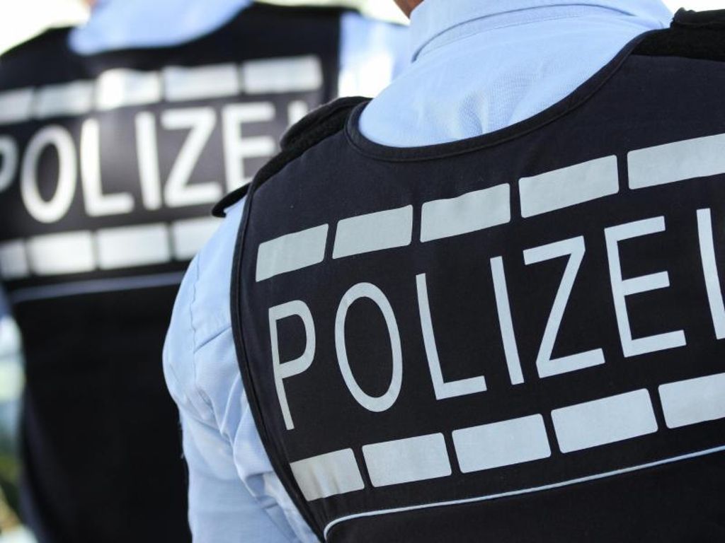 Der Unfallverursacher wurde ins Krankenhaus eingeliefert: Esslingen: Unfall auf der Maillekreuzung