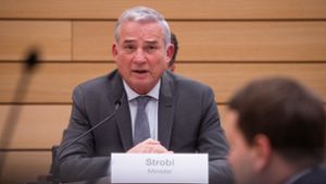 Baden-Württemberg: Innenminister Strobl wehrt sich gegen Kritik an Biberach-Einsatz