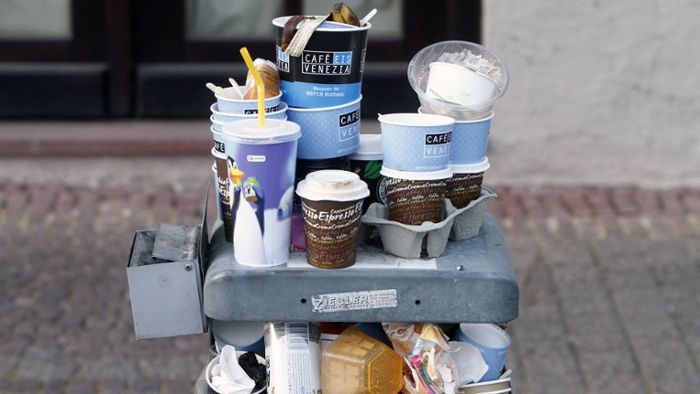 Helfen Mehrwegeisbecher gegen Müll in der Stadt?