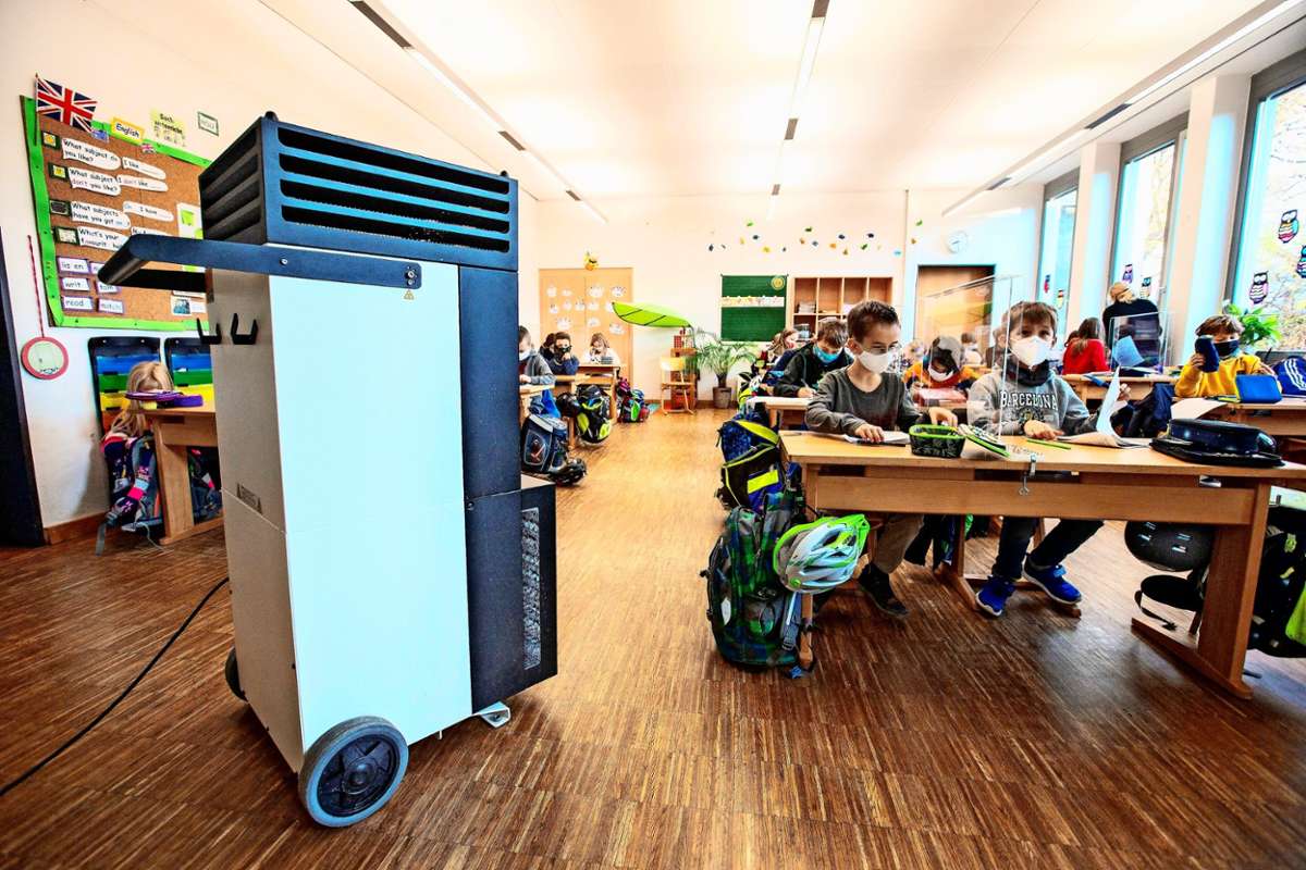 Esslinger Schulen in Corona-Zeiten: Schlingerkurs um Luftreinigungsgeräte