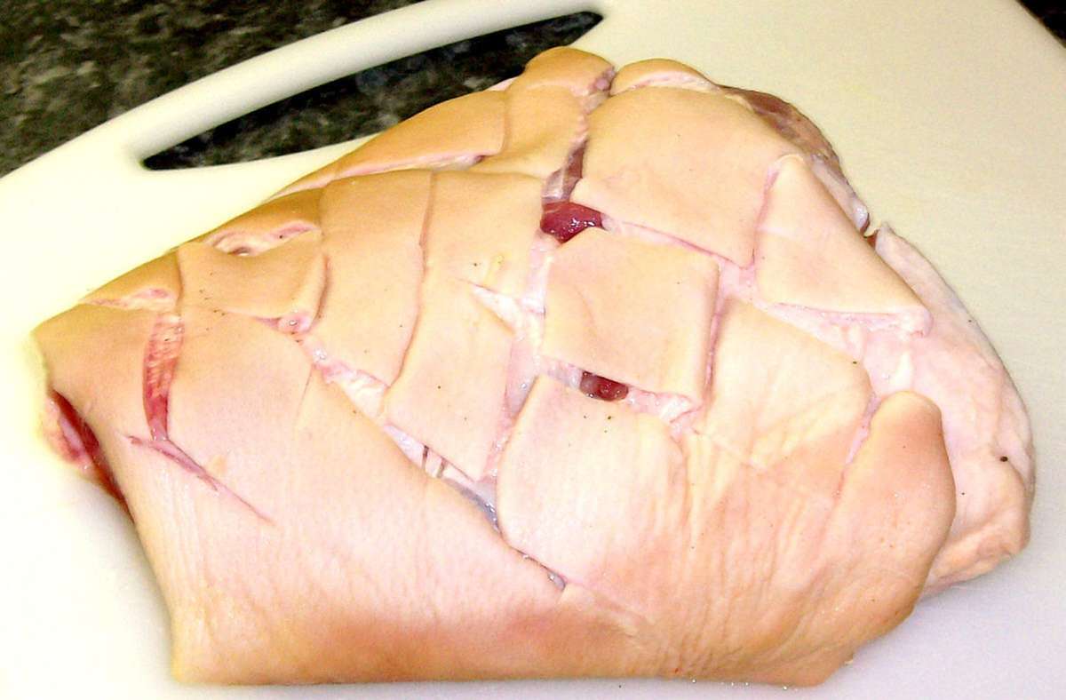 Corona-Pandemie: Deutsche Schweinshaxe soll  Grund für neuen Corona-Fall in China sein