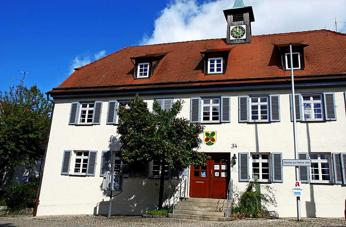 Idylle derzeit nur von außen: Im Lichtenwalder Rathaus im Ortsteil Thomashardt tobt ein kommunalpolitischer Machtkampf. Foto:  