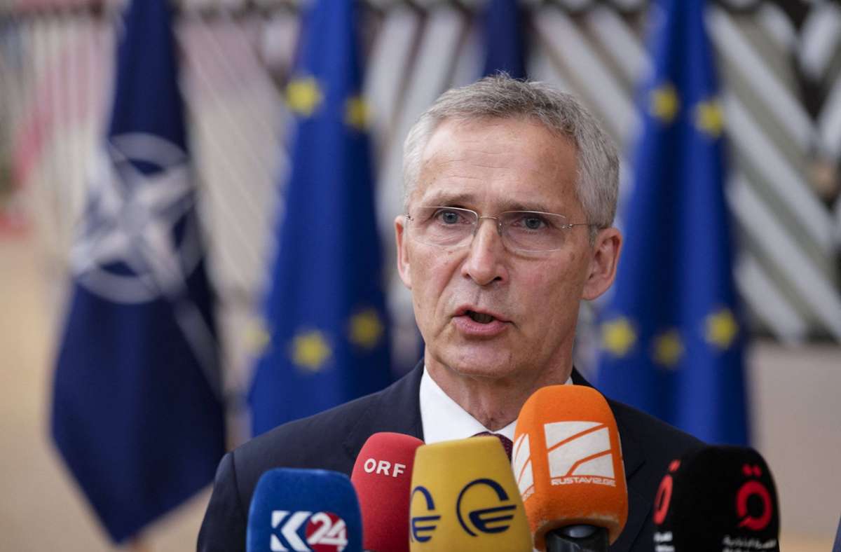 Nato-Staaten verlängern Vertrag: Stoltenberg bleibt weiteres Jahr Generalsekretär