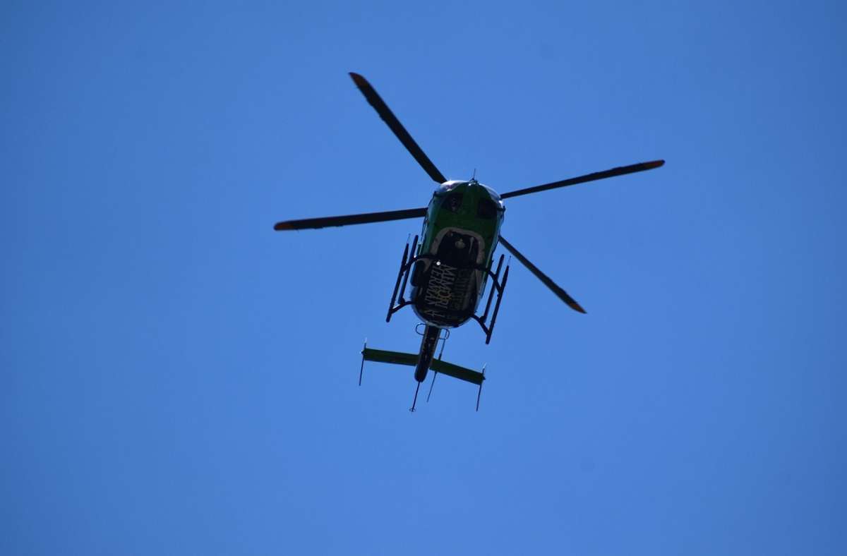 Polizeieinsatz in Leinfelden-Echterdingen: Hubschrauber fahndet nach flüchtigen Einbrechern