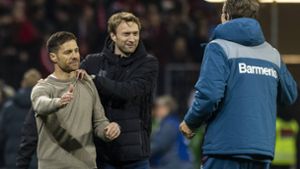 Geschäftsführer  von Bayer Leverkusen: Simon Rolfes:  „Xabi Alonso weiß, was er am Verein hat“
