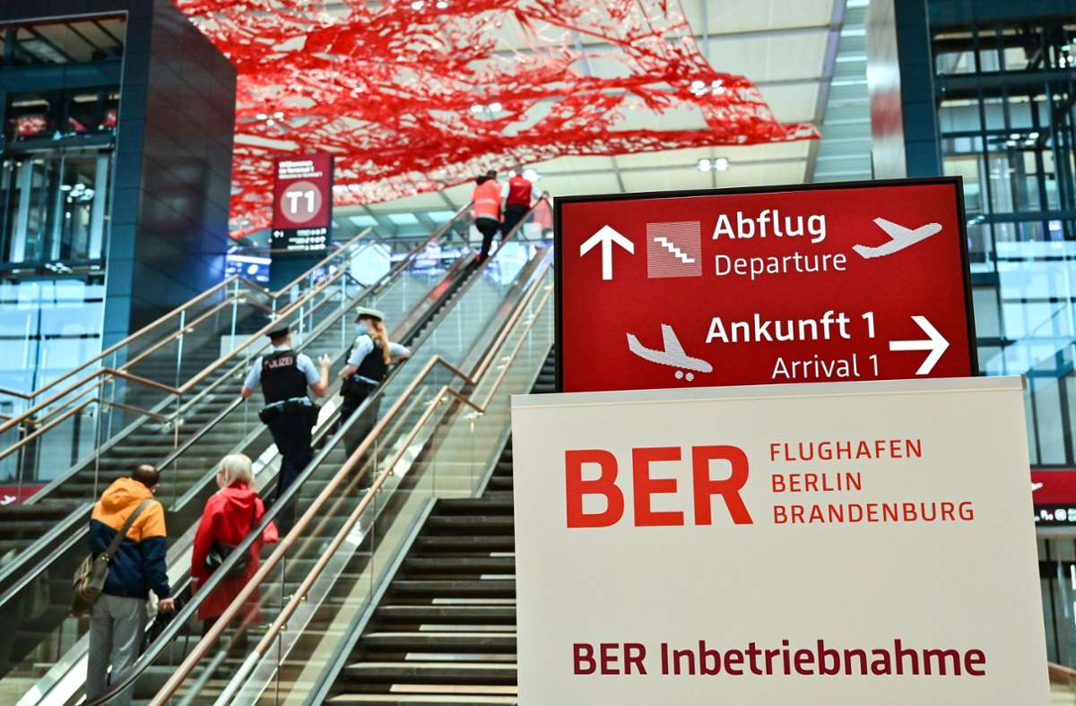 BER geht an den Start: Der Hauptstadtflughafen öffnet seine Pforten