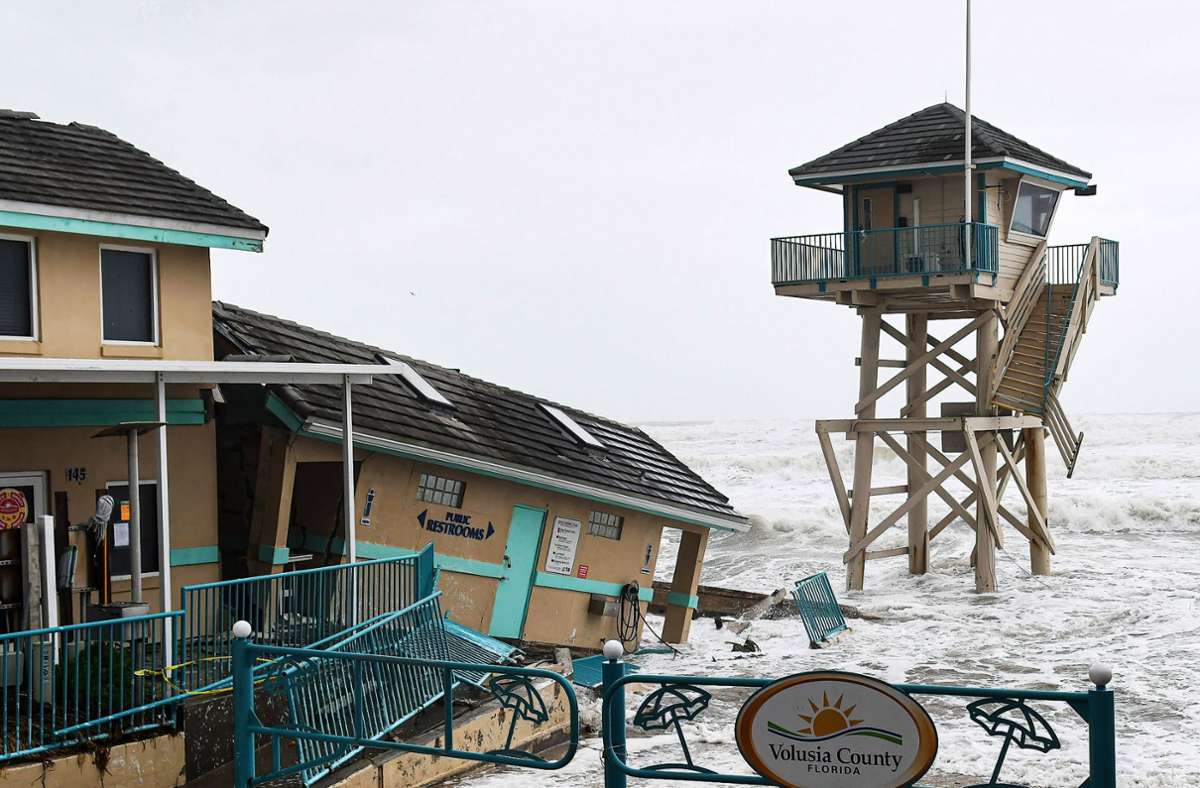 Naturkatastrophe in den USA: Hurrikan „Nicole“ wütet in Florida