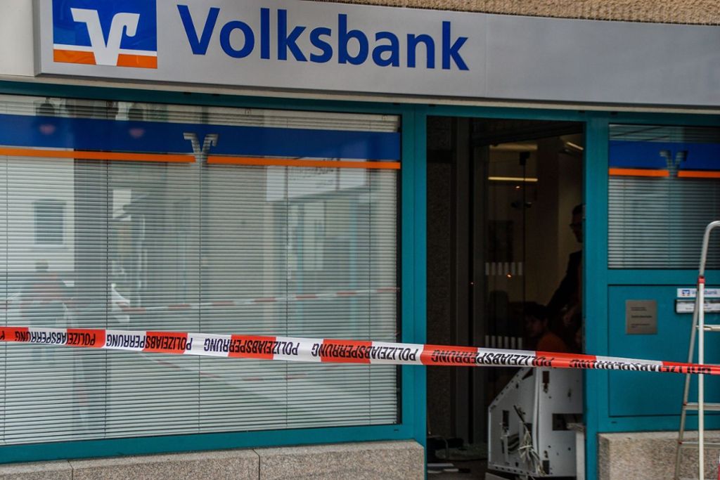 9.6.2016 In Stuttgart-Botnang wurde ein Geldautomat gesprengt, allerdings ohne Erfolg.