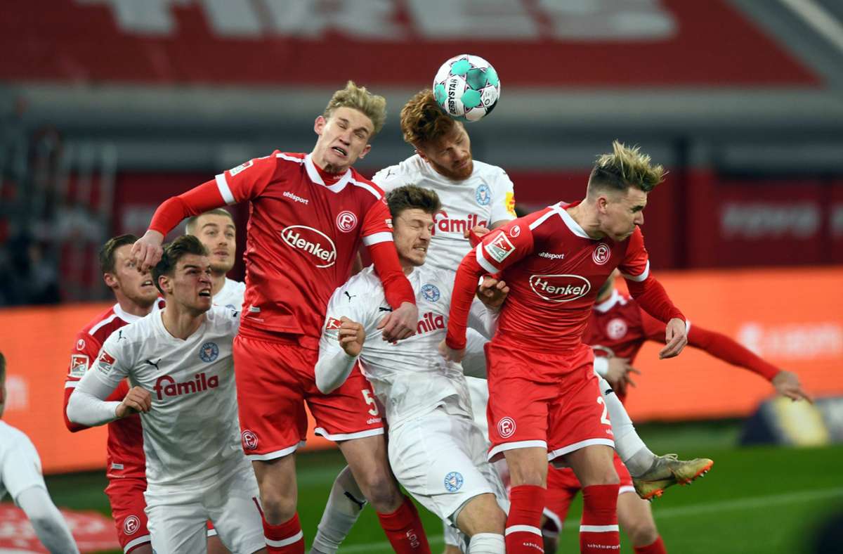 Spitzenspiel in der 2. Fußball-Bundesliga: Holstein Kiel gewinnt - Herber Rückschlag für Fortuna Düsseldorf